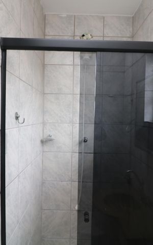 Casa à venda com 110m², 3 quartos e 2 vagasBanheiro da Suíte