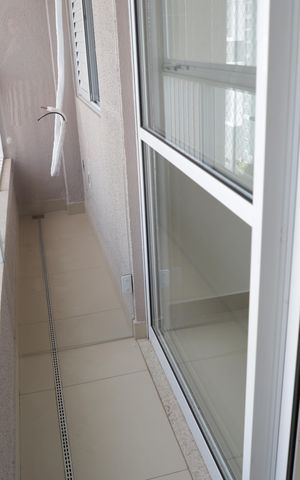 Apartamento para alugar com 63m², 2 quartos e 1 vagavaranda