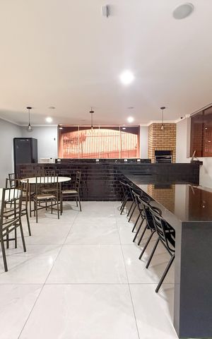 Apartamento à venda com 49m², 2 quartos e 1 vaga Apartamento à venda com 49m², 2 quartos e 1 vagaÁrea comum - Salão de festas