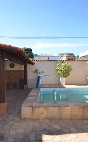 Casa para alugar com 200m², 3 quartos e 3 vagasVista da Sala