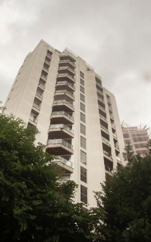 Apartamento para alugar com 153m², 2 quartos e 3 vagasFachada