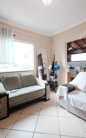Casa para alugar com 260m², 5 quartos e 1 vagaSala/Cozinha