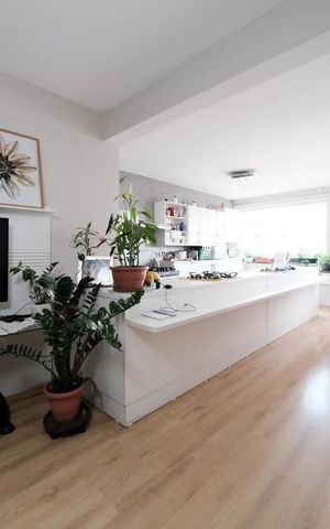 Casa para alugar com 260m², 5 quartos e 1 vagaSala/Cozinha