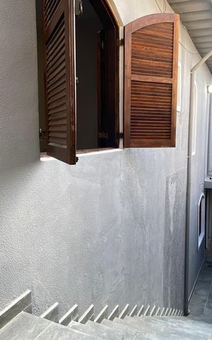 Casa à venda com 250m², 3 quartos e 2 vagas Casa à venda com 250m², 3 quartos e 2 vagasÁrea externaÁrea externa