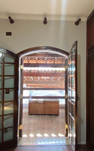 Casa à venda com 250m², 3 quartos e 2 vagas Casa à venda com 250m², 3 quartos e 2 vagasQuarto 3