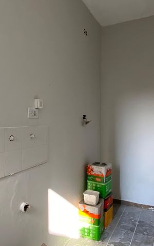 Casa à venda com 250m², 3 quartos e 2 vagas Casa à venda com 250m², 3 quartos e 2 vagasQuarto de serviço