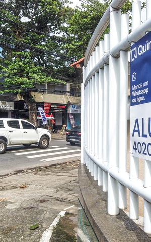 Casa para alugar com 123m², 2 quartos e 2 vagasFachada