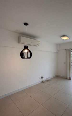 Apartamento para alugar com 169m², 4 quartos e 2 vagas Apartamento para alugar com 169m², 4 quartos e 2 vagasSala
