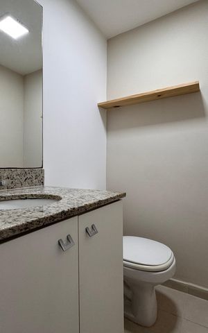 Apartamento para alugar com 169m², 4 quartos e 2 vagas Apartamento para alugar com 169m², 4 quartos e 2 vagasLavabo