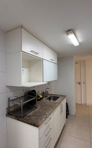 Apartamento para alugar com 169m², 4 quartos e 2 vagas Apartamento para alugar com 169m², 4 quartos e 2 vagasCozinha