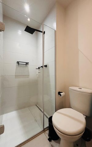 Apartamento para alugar com 60m², 2 quartos e 2 vagas Apartamento para alugar com 60m², 2 quartos e 2 vagasBanheiro