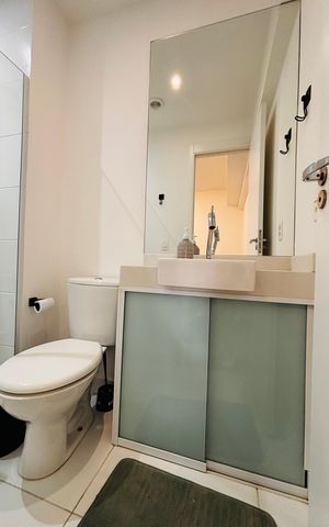 Apartamento para alugar com 60m², 2 quartos e 2 vagas Apartamento para alugar com 60m², 2 quartos e 2 vagasBanheiro