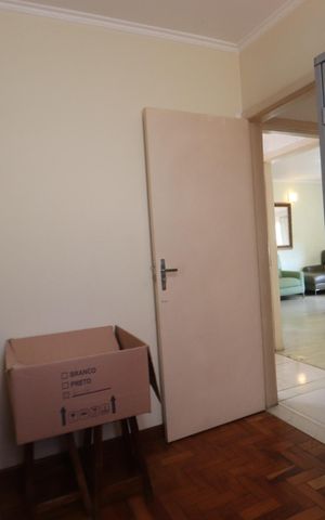 Casa para alugar com 300m², 4 quartos e 4 vagasEscritório