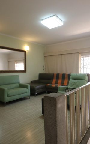 Casa para alugar com 300m², 4 quartos e 4 vagasSala