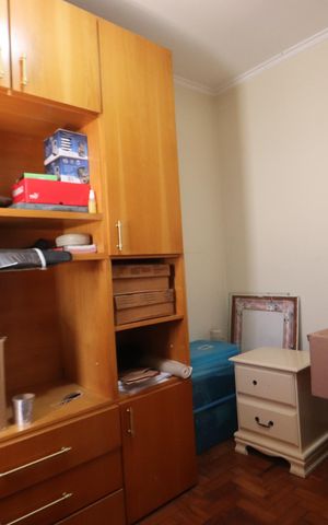 Casa para alugar com 300m², 4 quartos e 4 vagasEscritório