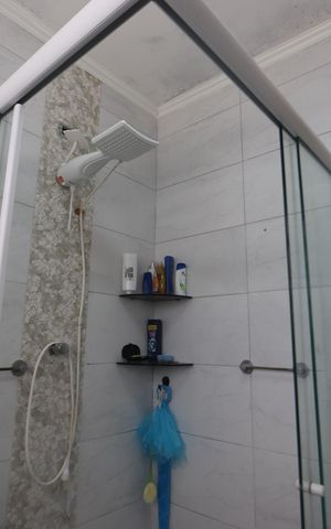 Casa para alugar com 300m², 4 quartos e 4 vagasBanheiro da Suíte 1