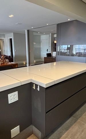 Apartamento à venda com 236m², 3 quartos e 4 vagasCozinha