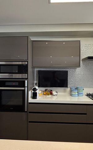 Apartamento à venda com 236m², 3 quartos e 4 vagasCozinha