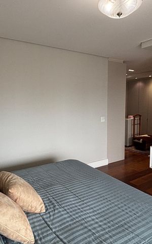 Apartamento à venda com 236m², 3 quartos e 4 vagasSuíte 1