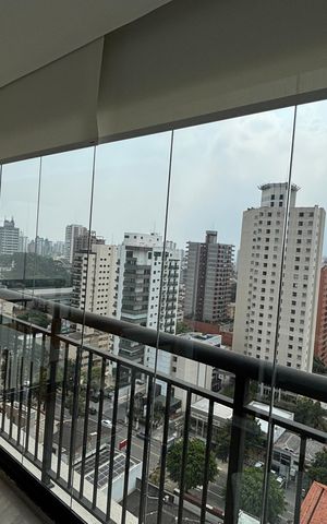 Apartamento à venda com 236m², 3 quartos e 4 vagasVaranda da Suíte 1