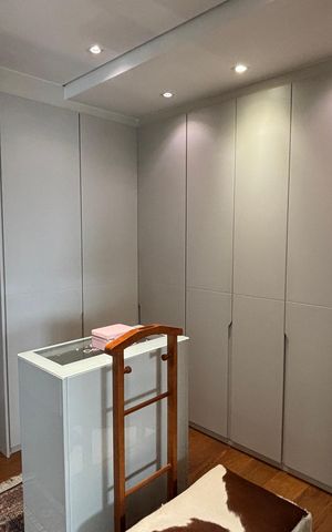 Apartamento à venda com 236m², 3 quartos e 4 vagasCloset da suíte 1