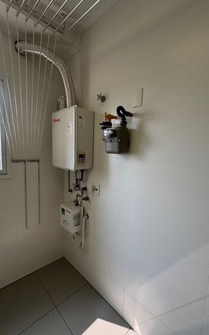 Apartamento à venda com 236m², 3 quartos e 4 vagasÁrea de Serviço