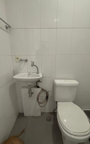 Apartamento à venda com 236m², 3 quartos e 4 vagasBanheiro de Serviço