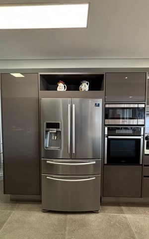 Apartamento à venda com 236m², 3 quartos e 4 vagasCozinha