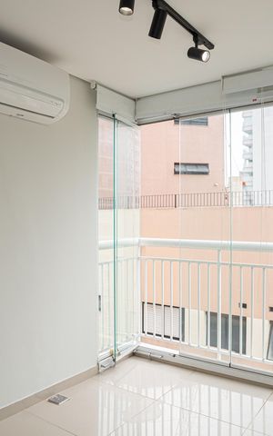 Studio à venda com 46m², 1 quarto e 1 vaga Studio à venda com 46m², 1 quarto e 1 vagaVaranda