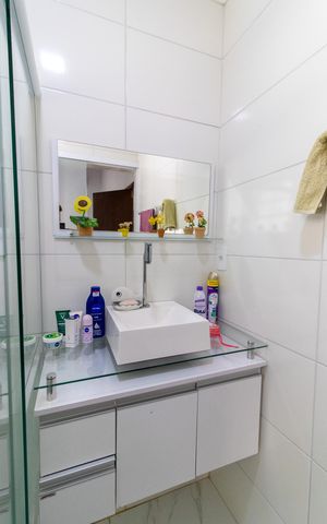 Casa à venda com 430m², 2 quartos e 8 vagas Casa à venda com 430m², 2 quartos e 8 vagasBanheiro Social