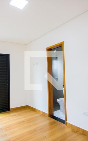 Casa à venda com 117m², 2 quartos e 1 vaga