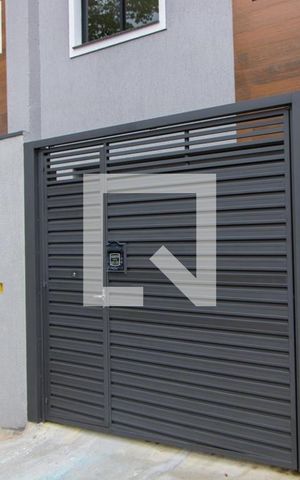 Casa à venda com 117m², 2 quartos e 1 vaga