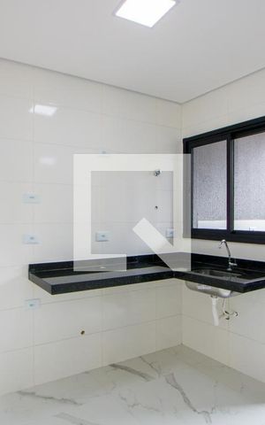 Casa à venda com 117m², 2 quartos e 1 vaga