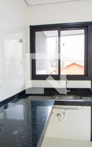 Casa à venda com 117m², 2 quartos e 1 vaga