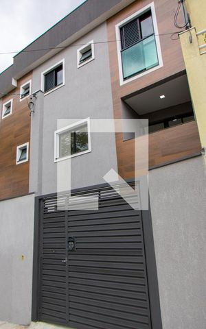Casa à venda com 117m², 2 quartos e 1 vaga