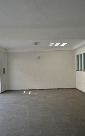 Casa à venda com 180m², 5 quartos e 3 vagasGaragem