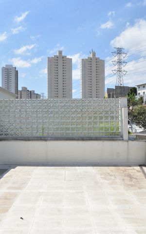 Casa à venda com 180m², 5 quartos e 3 vagasSacada