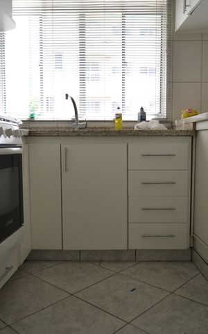 Casa à venda com 180m², 5 quartos e 3 vagasCozinha