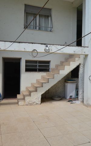 Casa à venda com 180m², 5 quartos e 3 vagasQuintal