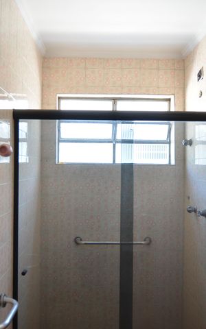 Casa à venda com 180m², 5 quartos e 3 vagasBanheiro da Suíte