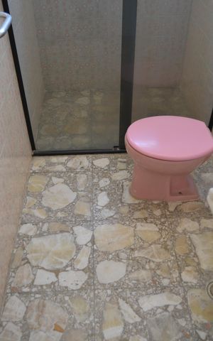 Casa à venda com 180m², 5 quartos e 3 vagasBanheiro da Suíte