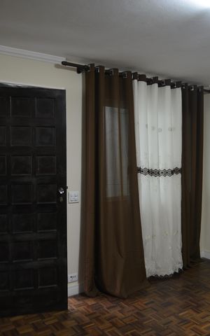 Casa à venda com 180m², 5 quartos e 3 vagasSala
