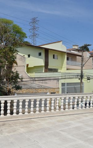 Casa à venda com 180m², 5 quartos e 3 vagasSacada