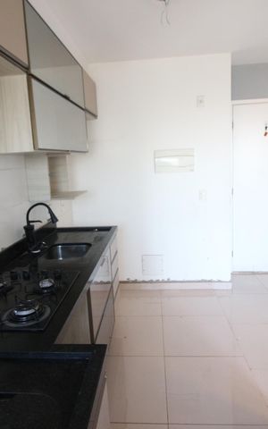 Apartamento à venda com 48m², 2 quartos e 1 vagaCozinha e Área de Serviço