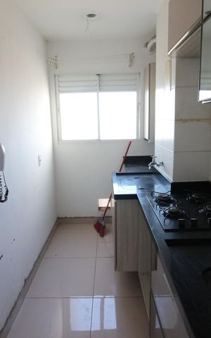 Apartamento à venda com 48m², 2 quartos e 1 vagaCozinha e Área de Serviço