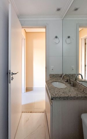 Apartamento à venda com 80m², 3 quartos e 1 vaga Apartamento à venda com 80m², 3 quartos e 1 vagaBanheiro Social