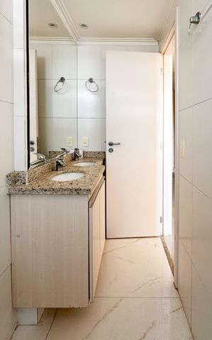 Apartamento à venda com 80m², 3 quartos e 1 vaga Apartamento à venda com 80m², 3 quartos e 1 vagaBanheiro da Suíte