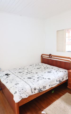 Casa à venda com 70m², 2 quartos e sem vagaSuíte