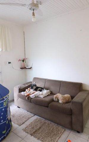 Casa à venda com 70m², 2 quartos e sem vagaSala