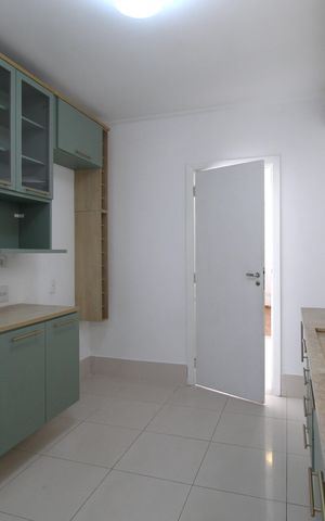 Apartamento à venda com 92m², 2 quartos e 1 vagaCozinha